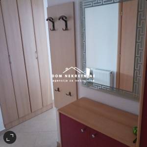 IZNAJMLJUJE SE DVOSOBNI STAN U OSIJEKU