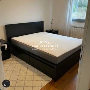 IZNAJMLJUJE SE STAN U ZAGREBU ( VRHOVEC )