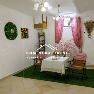 IZNAJMLJUJE SE SVEČANA SALA U OSIJEKU