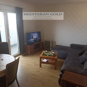 Kaštel Gomilica, dvosoban stan