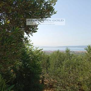 Kaštel Stari, prodaje se atraktivno poljoprivredno zemljište, pogled