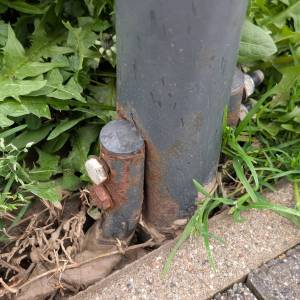 Koš za košarku Decathlon Tramak B100 (220 - 305 cm) – podesivi stalak