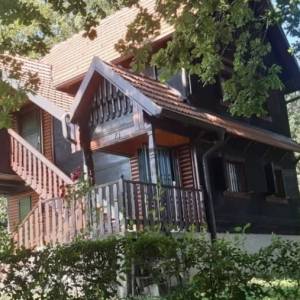 Kravarsko - Gajevo, drvena kuća 57m2, parcela 2.934m2, PM