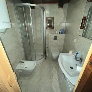 Kravarsko - Gajevo, drvena kuća 57m2, parcela 2.934m2, PM