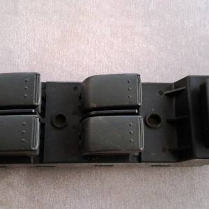 MAZDA 6 - Prekidač podizača stakla (prednji lijevi)