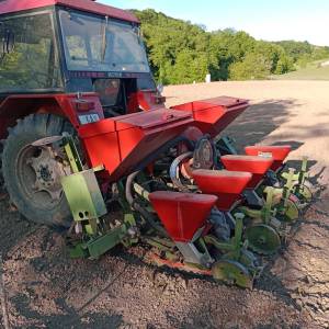 Nodet pneumatska sijačica