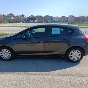 Opel Astra 1.7 cdti
