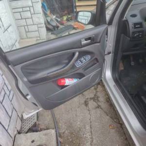 peodajem Forda c Max 1.6 hdi