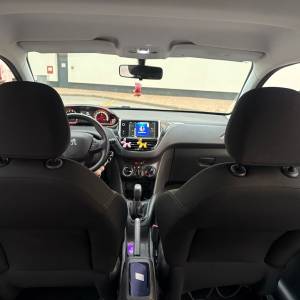 Peugeot 208 1.2 vti
