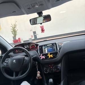 Peugeot 208 1.2 vti