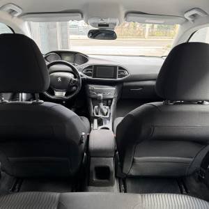 PEUGEOT 308 1.6HDI //127tkm//prvi vlasnik//HR auto//servisna+računi//