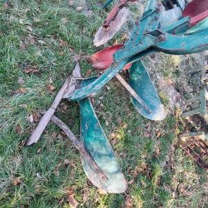 Plug okretac 2 brazde Regent Saturn