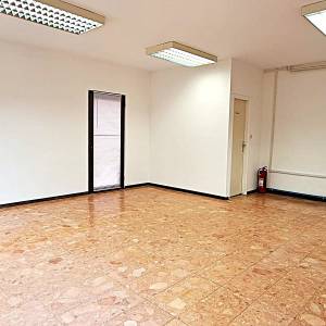 Poslovni prostor u centru Jastrebarskog, 37,5 m2, TOP lokacija