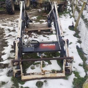 Prednji utovarivac Faucheux f100