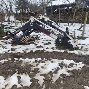 Prednji utovarivac Faucheux f100