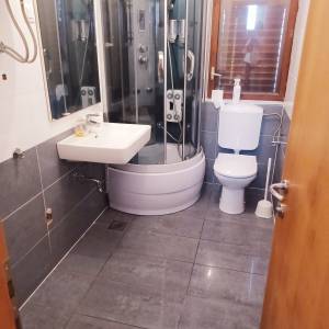 Prodaja kuće u Gorskom Kotaru