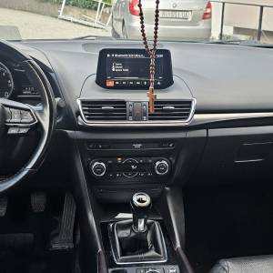 Prodaje se Mazda 3 2,2 biturbo GT/ Revolution Top