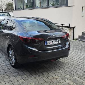 Prodaje se Mazda 3 2,2 biturbo GT/ Revolution Top