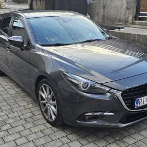Prodaje se Mazda 3 2,2 biturbo GT/ Revolution Top