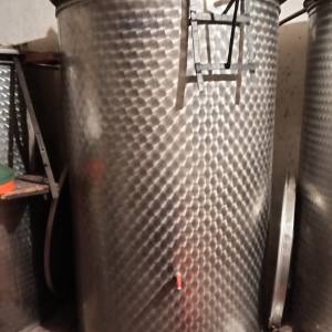 Prodajem 2 inox bačve