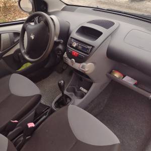 Prodajem peugeot107