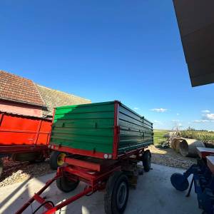 Prodajem prikolicu trostrani kiper