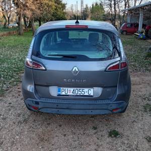 Prodajem RENAULT MEGANE SCENIC, 2013.g.