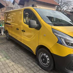 PRODAJEM RENAULT TRAFIC TERETNI 2.0 157TKM!