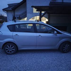 Prodajem Toyotu Corolla verso