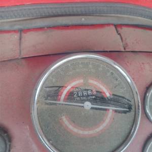 Prodajem traktor IMT 539