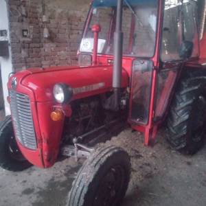 Prodajem traktor IMT 539