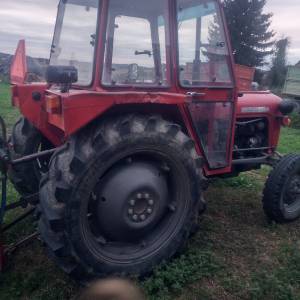 Prodajem traktor IMT 539