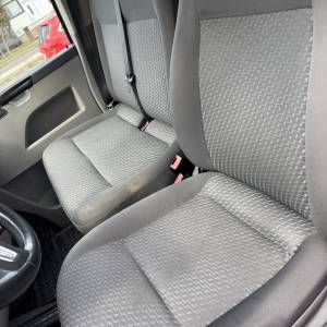 PRODAJEM VW CARAVELLU 2013. PUTNIČKI KOMBI 9+1