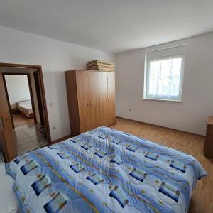 Pula - Monvidal, 4-sobni stan 128m2, terasa, 2. kat, otvoreni pogled