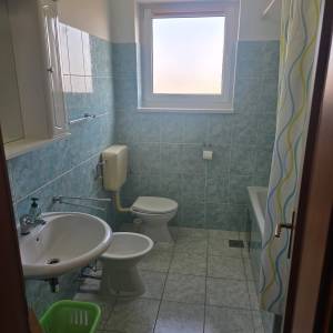 Pula - Monvidal, 4-sobni stan 128m2, terasa, 2. kat, otvoreni pogled