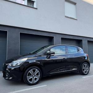 RENAULT CLIO //43tkm//prvi vlasnik//HR auto//servisna knjiga//klima//