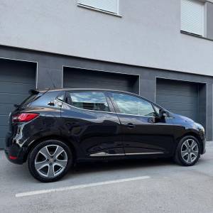 RENAULT CLIO //43tkm//prvi vlasnik//HR auto//servisna knjiga//klima//
