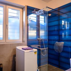 Renoviran dvosoban stan u neposrednoj blizini TC Joker