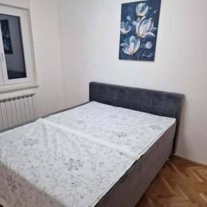 Samobor - Perivoj, 6-sobna kuća 195m2, garaža, PM, terase, uređeno!