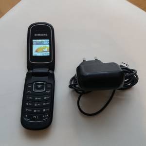 Samsung GT-E1153 - 30€