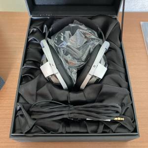 Sennheiser HD 800 studijske slušalice