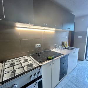 SESVETE - 2-SOBAN STAN 50m2 ZA RADNIKE S UKLJUČENIM REŽIJAMA!