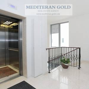 Split, uređeni poslovni prostor u zakup