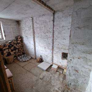 Svijetao, renoviran stan u centru Samobora s pogledom i privatnim park