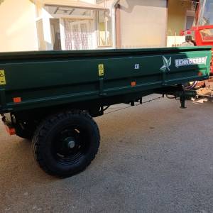 Tehnostroj prikolica