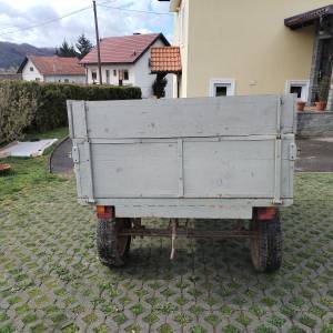 Tomo Vinković 730 + priključci i prikolica