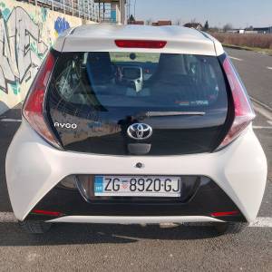 Toyota Aygo 1.0 VVT-I X-play