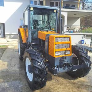 Traktor Renault 77-32