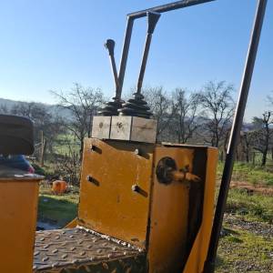 TRAKTORSKI BAGER POSMAK