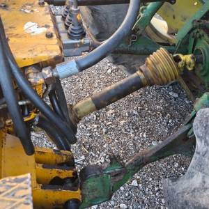 TRAKTORSKI BAGER POSMAK